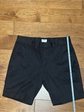 DKNY Men's Black Flat-Front Dress Shorts